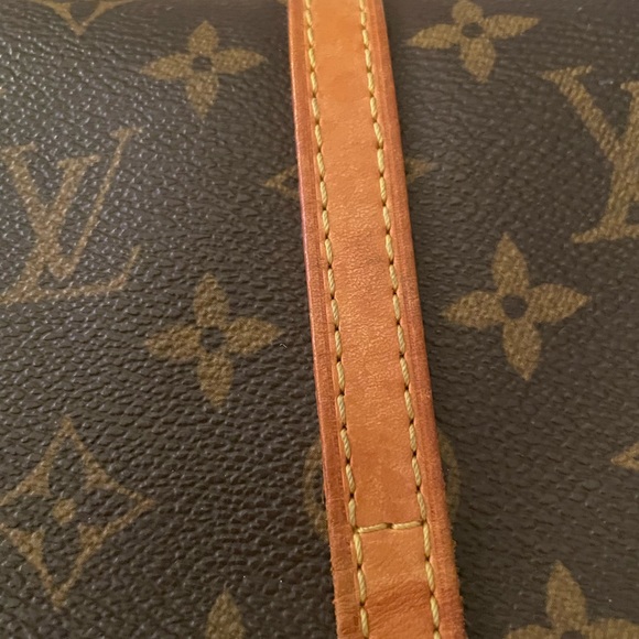 $1600 vintage Louis Vuitton Marelle bag. - Picture 6 of 10